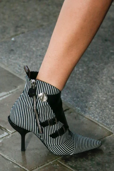 Look 37